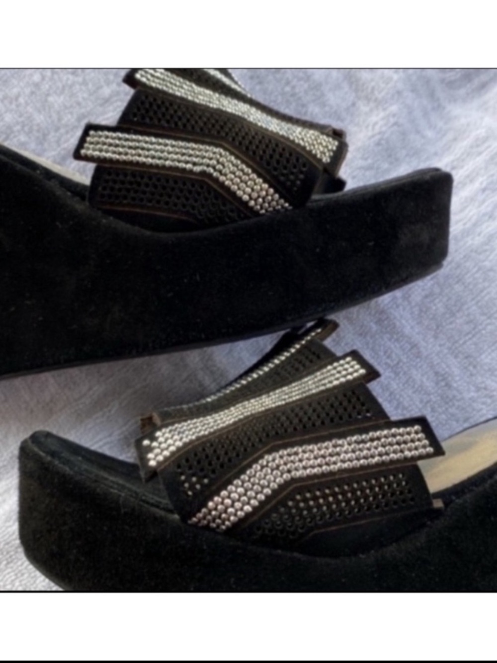 💕Host Pick💕 Black luxury suede and leather platform sandals made in Italy 🇮🇹 - Picture 15 of 17